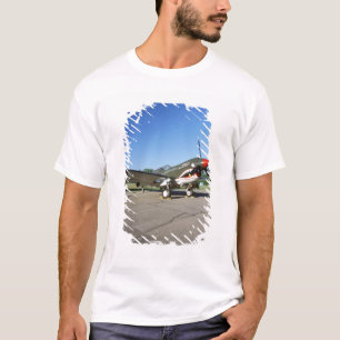 Camiseta Curtiss P-40 Warhawk, no CAF Air Show de Minnesota