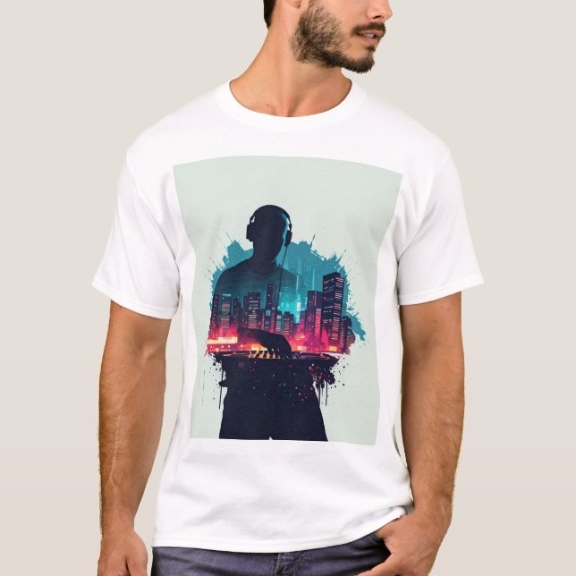 Camiseta Curto e Doce: Cidade Urbana Pulsa Bate a Noite (Frente)