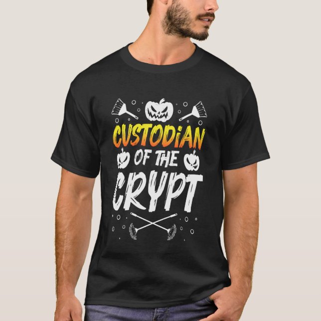 Camiseta Custodian of The Crypt Halloween Design (Frente)