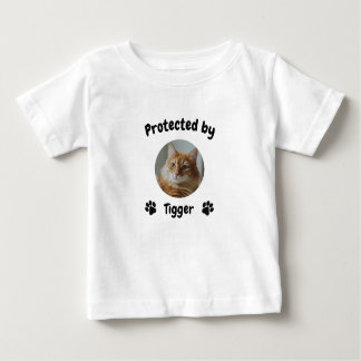 Camiseta Custom Proctected by Cat, Personalized Cat Name