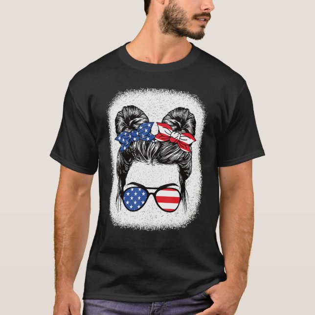 Camiseta Cute 4th Of July Messy Bun Girl American Flag Patr (Frente)