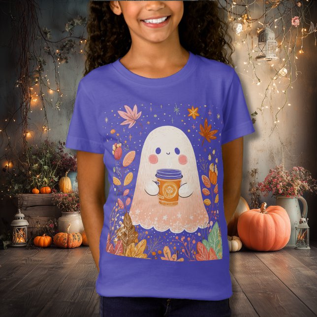Camiseta Cute Autumn Ghost with Pumpkin Coffee – Cozy Fall  (Criador carregado)
