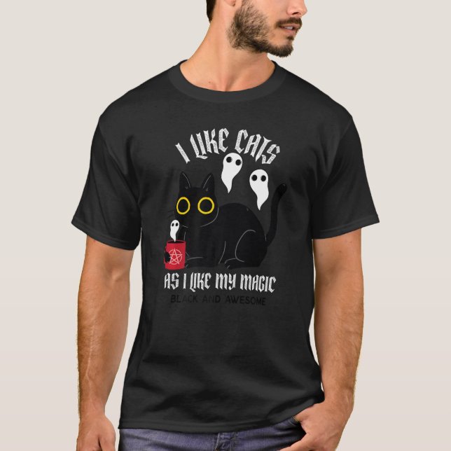 Camiseta Cute Black Kitty Witchy Tee With Ghosts Black Magi (Frente)