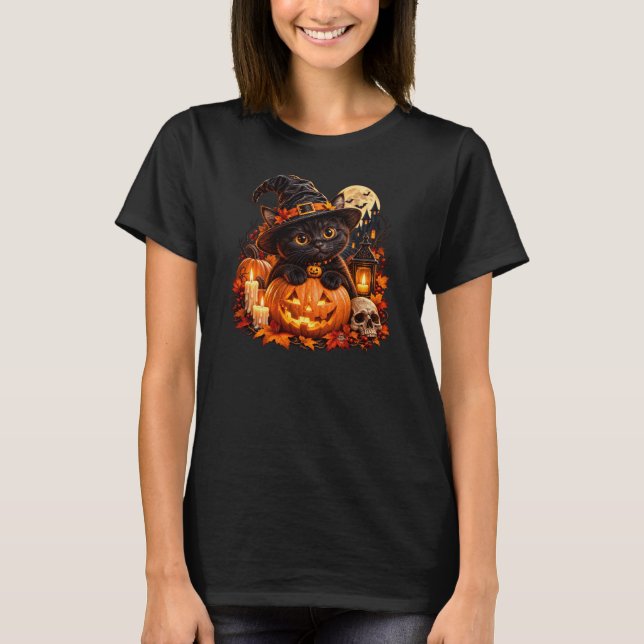 Camiseta Cute Black Witch Cat on Pumpkin (Frente)