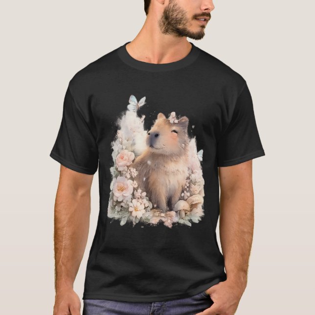 Camiseta Cute Capybara Among Blooming Flowers (Frente)