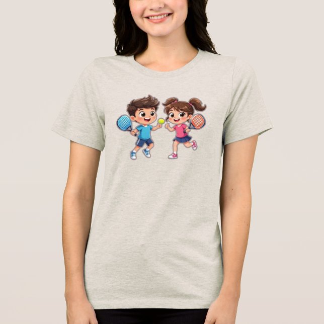 Camiseta Cute Cartoon Boy and Girl Playing Padel Tennis – F (Frente)