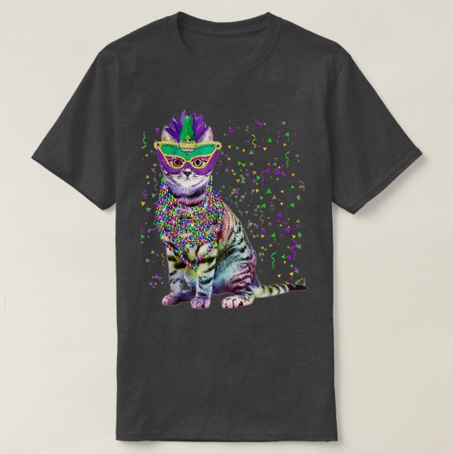 Camiseta Cute Cat Wearing Carnival Mask Mardi Gras Cat Love (Frente do Design)