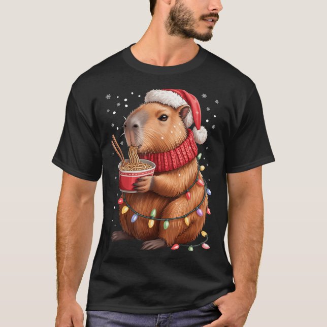 Camiseta Cute Christmas Capybara With Ramen Bowl Holiday Te (Frente)