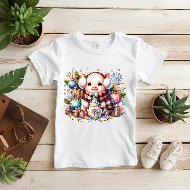 Camiseta Cute Christmas Pig With Gifts and Hot Cocoa T-Shir (Criador carregado)