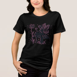 Camiseta Cute Cogumelo de Fada e Flor Garota Relax