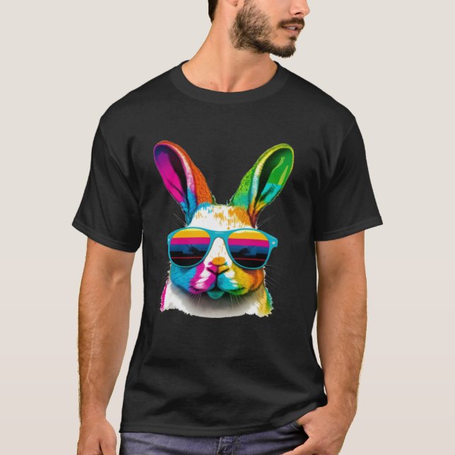 Camiseta Cute Easter Bunny Rabbit wearing Sunglasses (Frente)