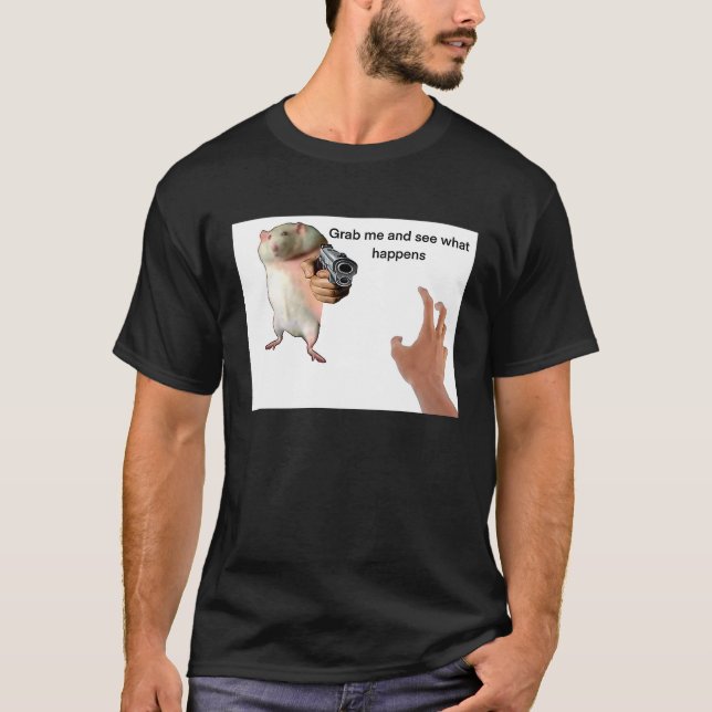 Camiseta Cute Fat Rat Being Grabbed Meme (Frente)