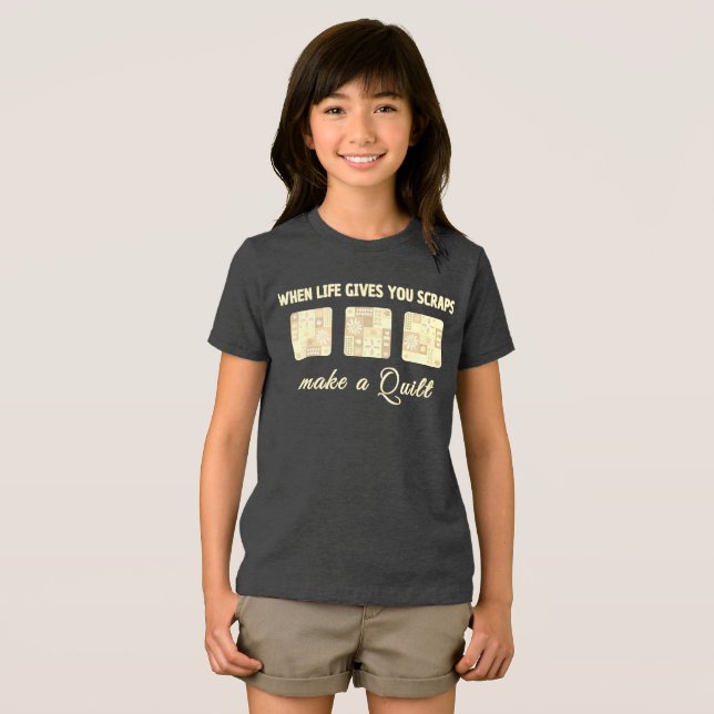 Camiseta Cute & Floral Patchwork Pattern in Pastel Colours (Frente Completa)