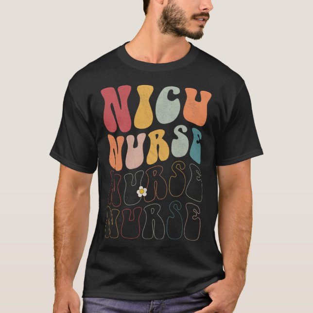 Camiseta Cute Groovy NICU Nurse RN ICU ER Pediatric (Frente)
