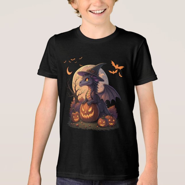 Camiseta Cute Halloween Dragon Witch Hat Pumpkin Moon  (Frente)