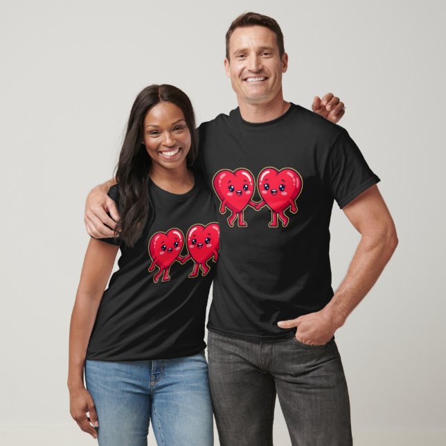 Camiseta Cute Heart Characters Holding Hands (Unissex)