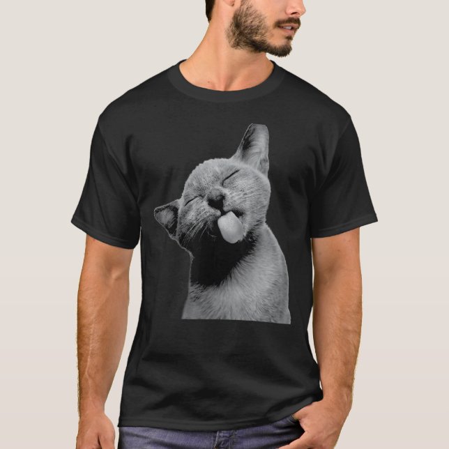 Camiseta Cute Kitty Cat Sticking Out His Tongue At You Anim (Frente)