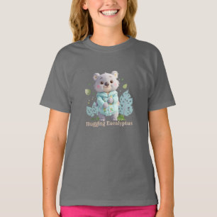 Camiseta Cute Koala Hugging Eucalyptus Sai -