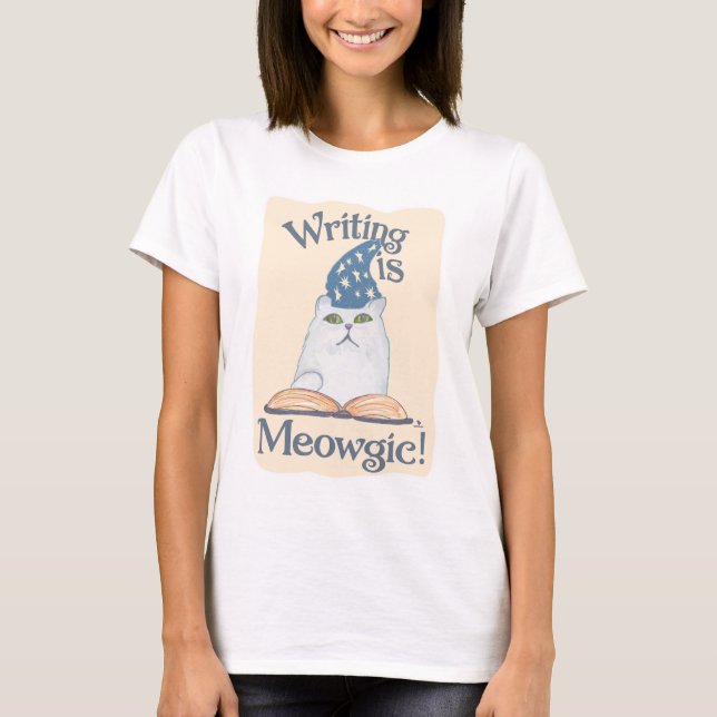 Camiseta Cute Magic Writing Cat Cartoon Art Design (Frente)