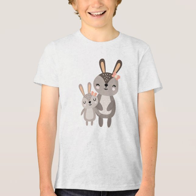 Camiseta Cute Mama Bunny Standing with Baby Bunny (Frente)