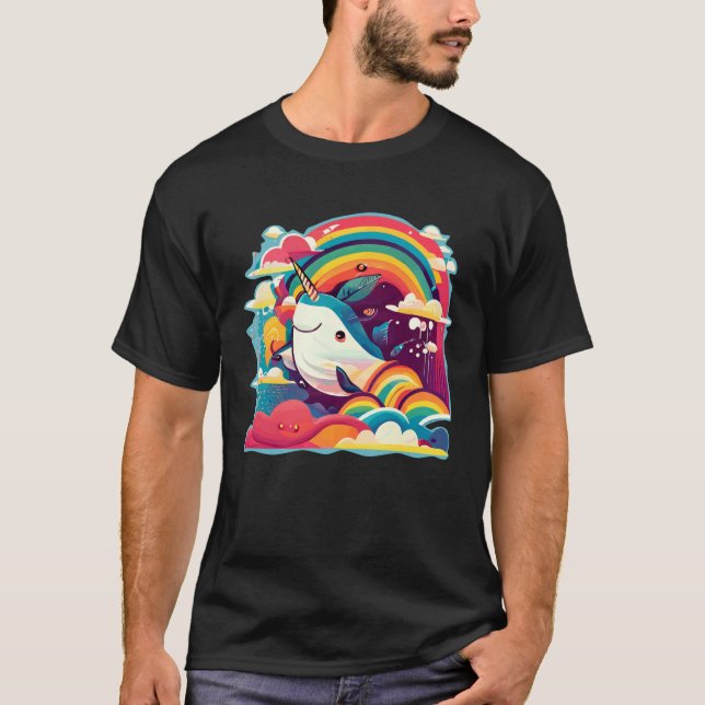 Camiseta Cute Narwhal Sea Creature Rainbows Clouds And Narw (Frente)