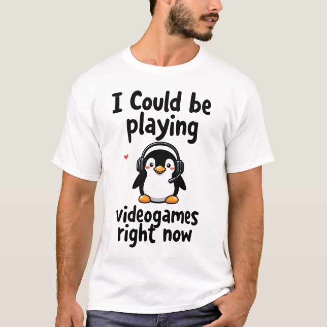 Camiseta Cute Penguin Playing Videogames Gamer Shirt (Frente)