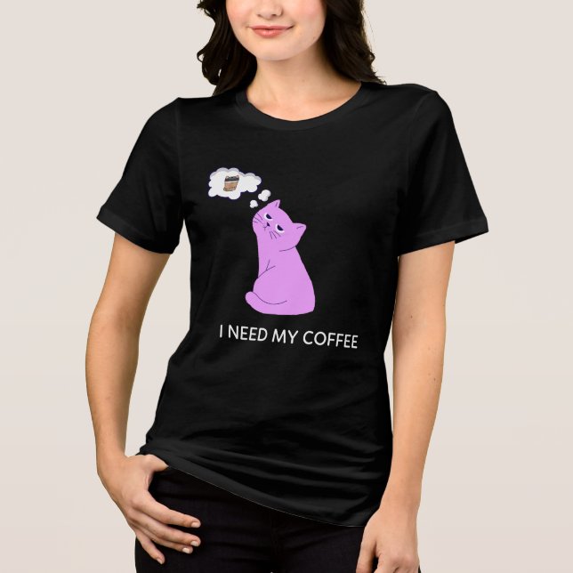 Camiseta Cute Purple Cat “I Need My Coffee” Funny Design (Frente)