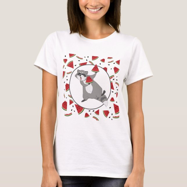 Camiseta Cute Raccoon com Pedaços de Melancia (Frente)
