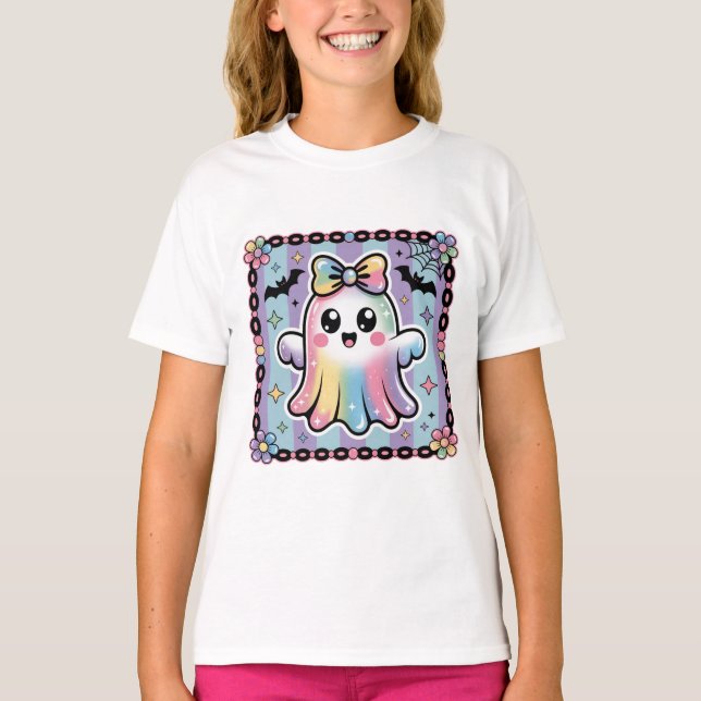 Camiseta Cute Rainbow Ghost Spooky Season Hallowee (Frente)