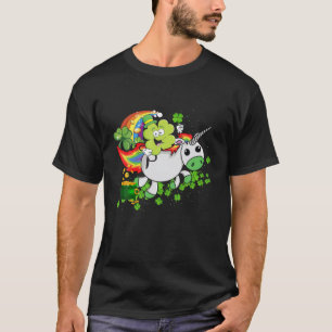 Camiseta Cute Riding Unicorn Funny St Patrick Day