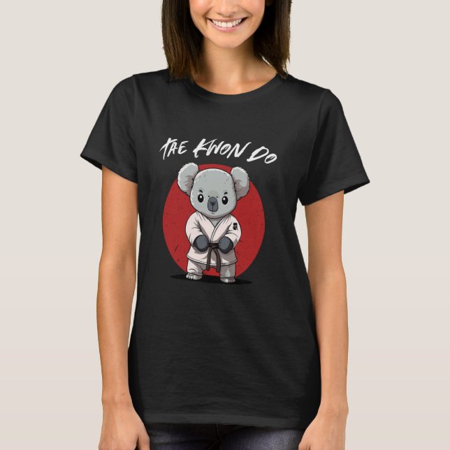 Camiseta Cute Taekwondo Koala - Engraçado TKD Coreano Ar Ma (Frente)