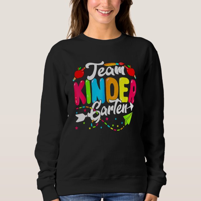 Camiseta Cute Team Kindergarten Happy Back To School Teache (Frente)
