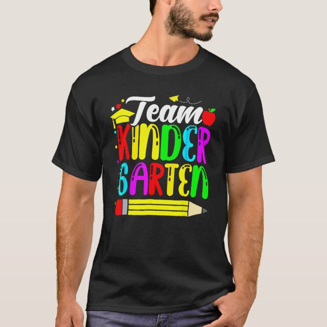 Camiseta Cute Team Kindergarten Pencil Back To School Teach (Frente)