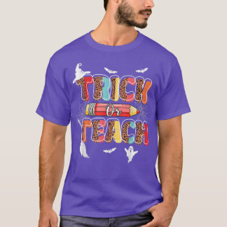 Camiseta Cute Trick Or Teach Fun Halloween Teacher Leopard