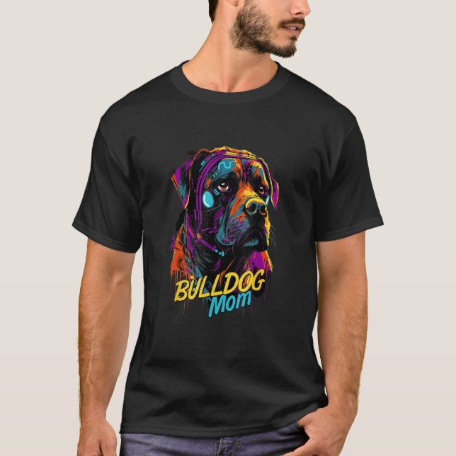Camiseta Cyberpunk American Bulldog Loving Moms Futuristic  (Frente)