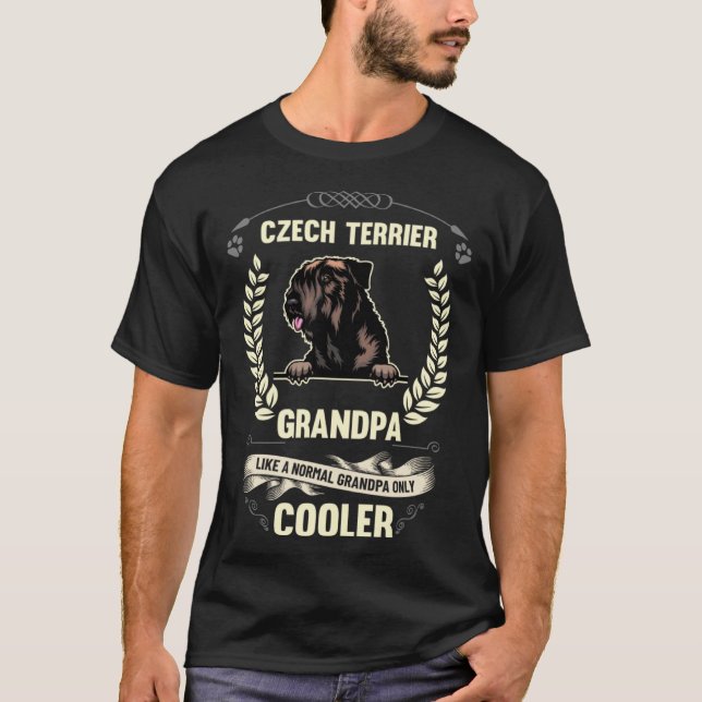 Camiseta Czech Terrier Grandpa Like A Normal Grandpa Only C (Frente)