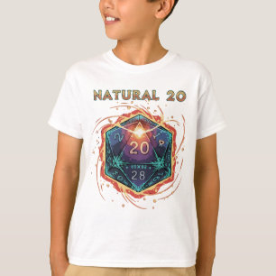 Camiseta D20 Natural 20 Dados D20 Flamejantes   Crítico Épi