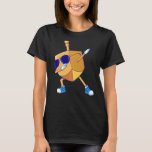 Camiseta Dabbing Dreidel Hanukkah dançando Chanukah Kids Gi<br><div class="desc">Dabbing Dreidel Hanukkah dançando Chanukah Crianças Meninas</div>