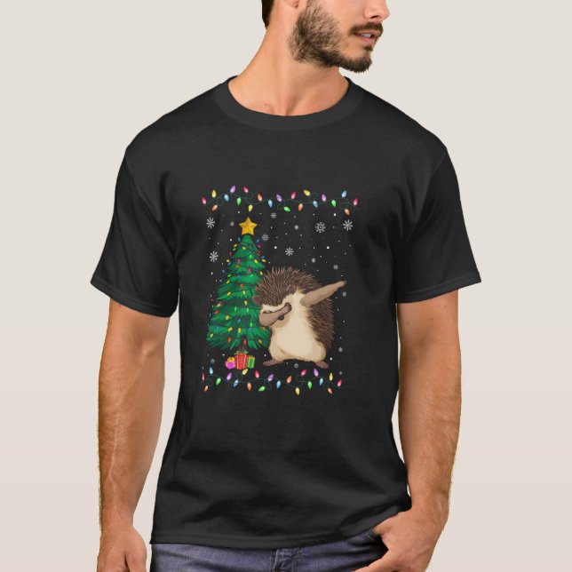 Camiseta Dabbing Hedgehog Xmas Tree Luzes Feias de Natal S (Frente)