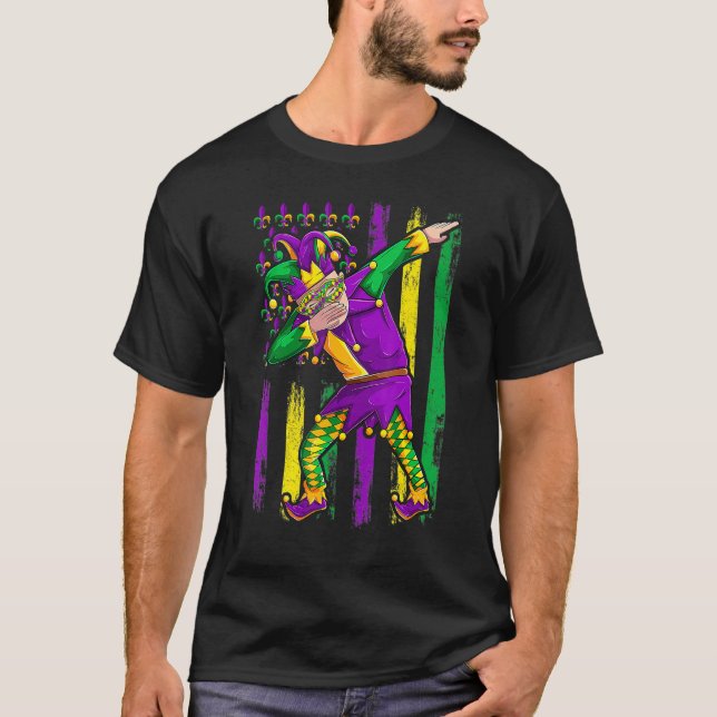 Camiseta Dabbing Jester Mardi Gras Mask Flag Outfit, Men Ki (Frente)