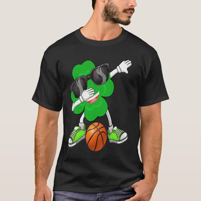 Camiseta Dabbing Shamrock & Basball Ball Rua Da Patrick (Frente)