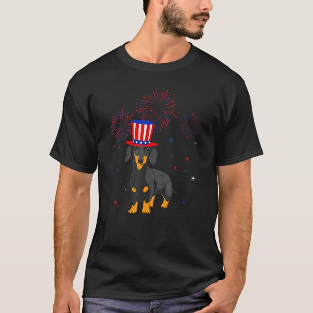 Camiseta Dachshund Dog Red White Fireworks Decinto 4th O (Frente)