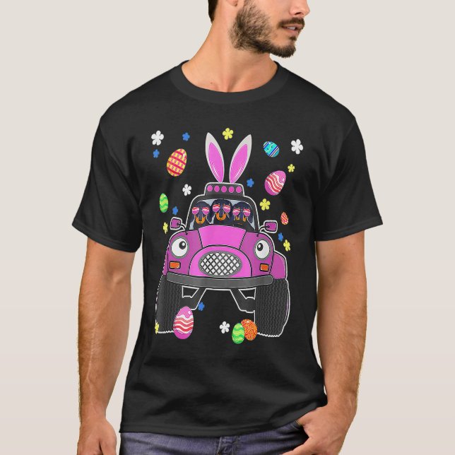 Camiseta Dachshund Dog Riding Bunny Monster Truck  Easter D (Frente)