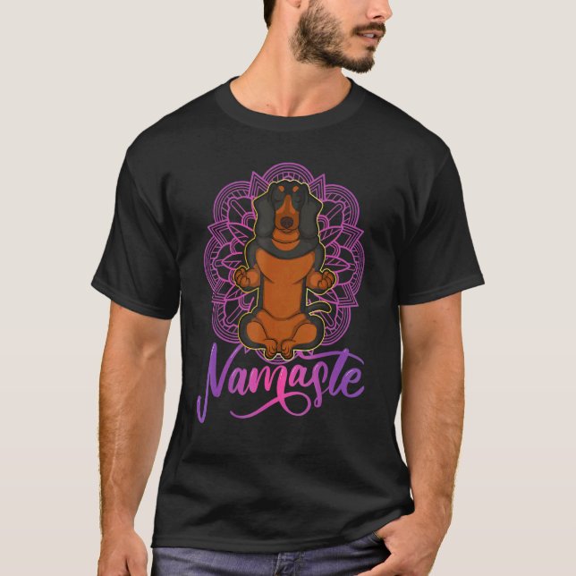 Camiseta Dachshund Yoga Namaste (Frente)