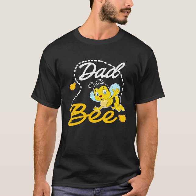 Camiseta Dad Bee Father Matching Family First Bee Day Outfi (Frente)