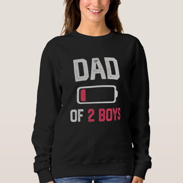 Camiseta Dad of 2 Boys  Low Battery Father s Day (Frente)