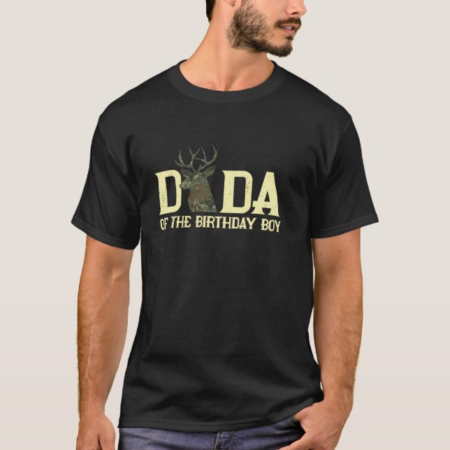 Camiseta Dada da Camuflagem de Caçadores de Aniversário Fl (Frente)
