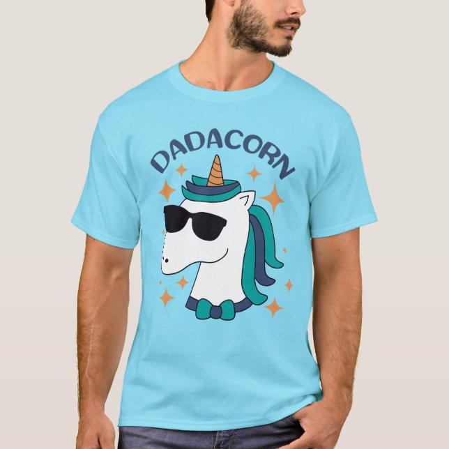 Camiseta Dadacorn com óculos de sol (Frente)