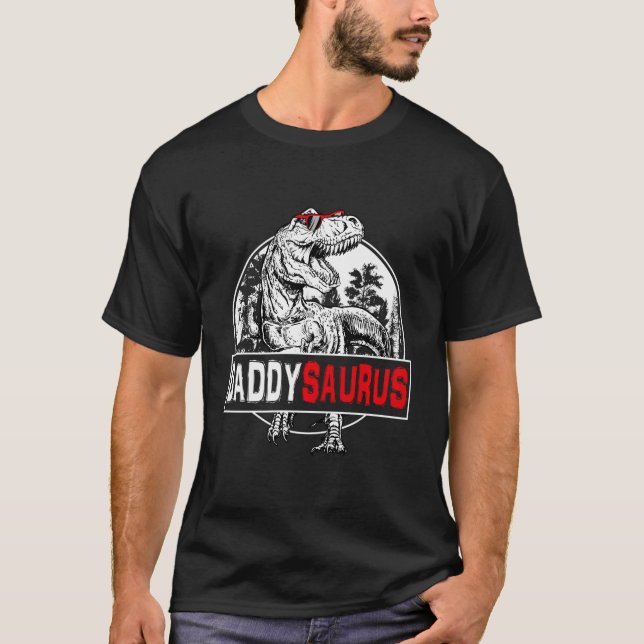 Camiseta Daddysaurus T Rex Dinossaur Funny Daddysaurus Fami (Frente)