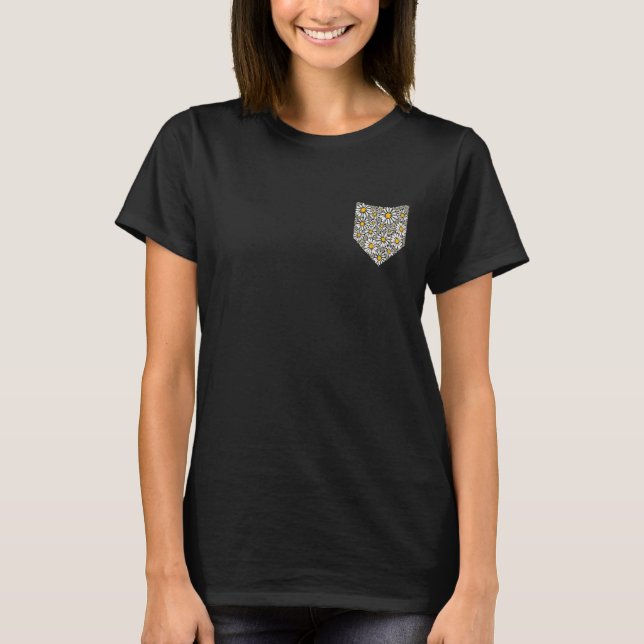 Camiseta Daisy Flowers Pocket Tee Cute Chamomile - Flor (Frente)